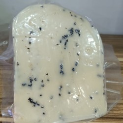 Ezine Akyar Sepet Peyniri Çörekotlu 1 KG