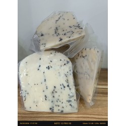 Ezine Akyar Sepet Peyniri Çörekotlu 1 KG